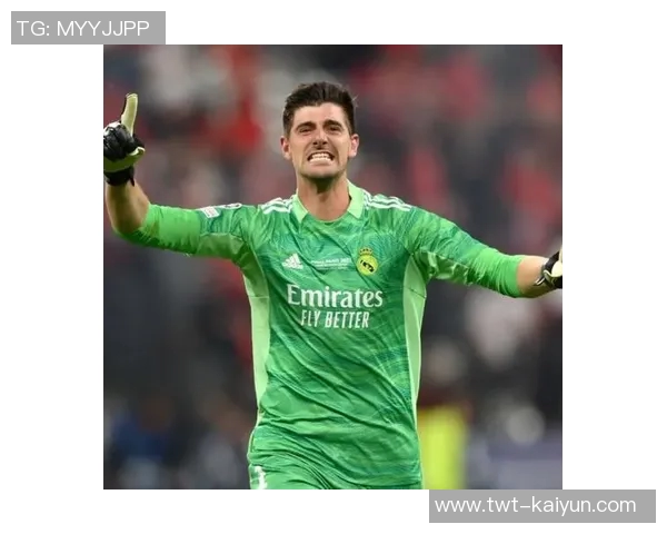 过去10年欧冠有8位门将送助攻，仅库尔图瓦做到两次